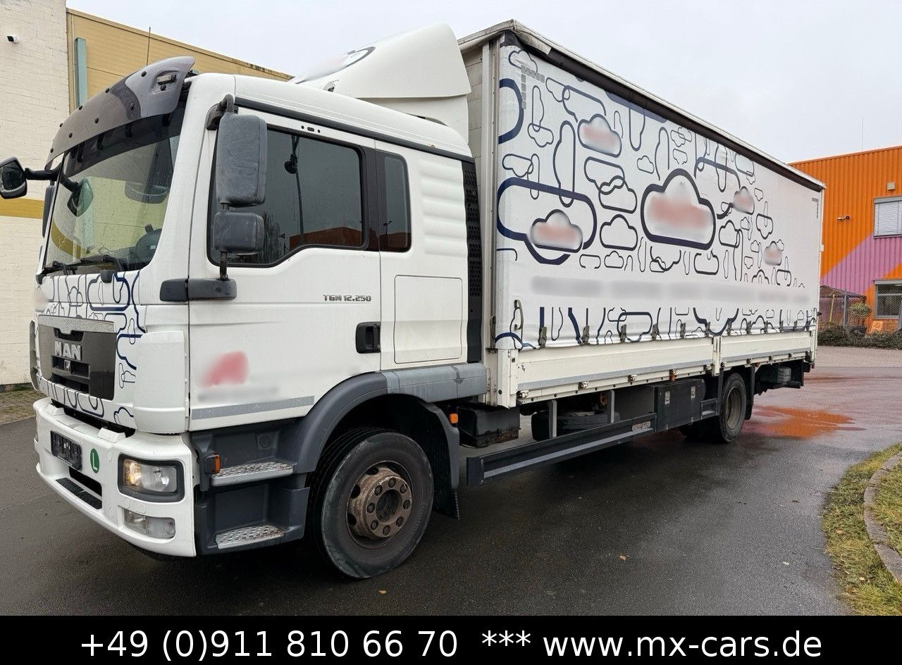 MAN TGM 12.250 Pritsche Plane LBW Schlafkabine Autom - شاحنة ذات ستائر جانبية: صورة 1 MAN TGM 12.250 Pritsche Plane LBW Schlafkabine Autom - شاحنة ذات ستائر جانبية: صورة 1