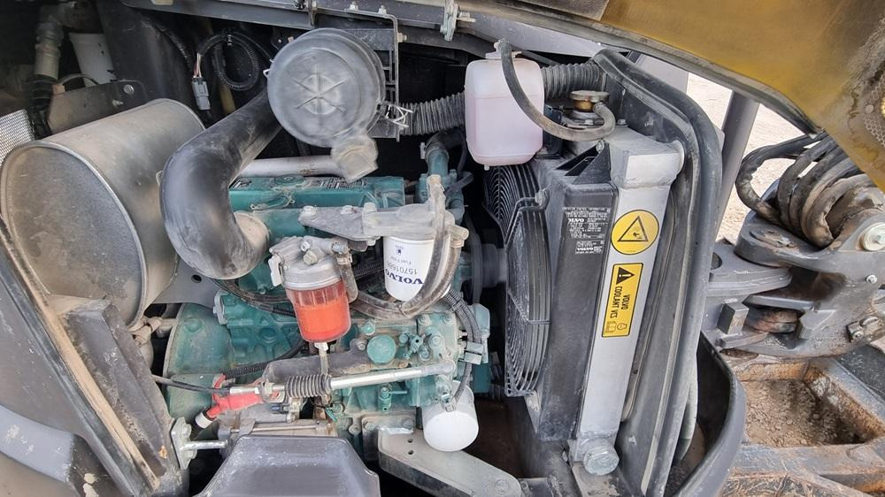 Volvo ECR35D - حفار صغير: صورة 5 Volvo ECR35D - حفار صغير: صورة 5