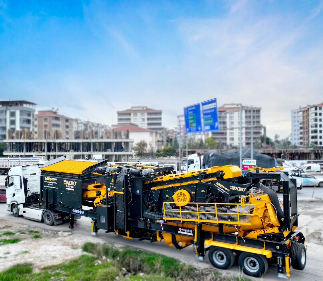 FABO Mobile crusher - كسارة متحركه: صورة 1 FABO Mobile crusher - كسارة متحركه: صورة 1