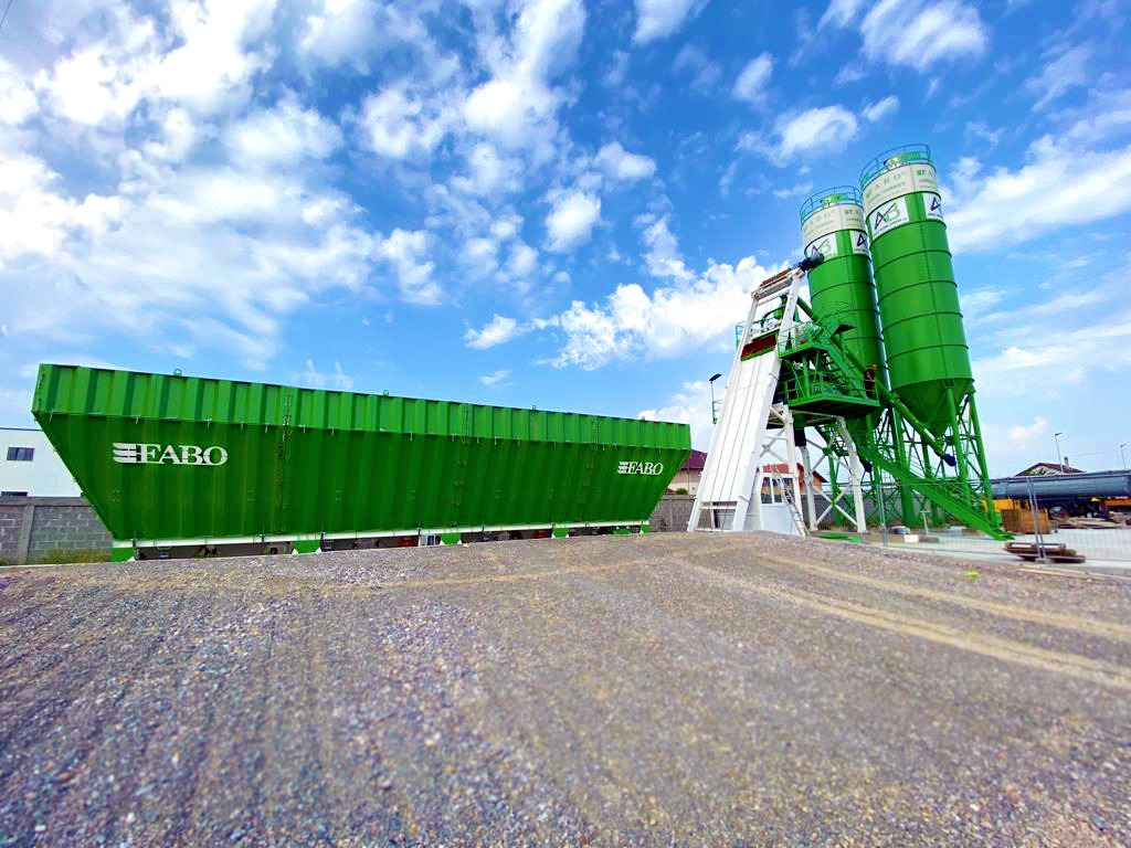 FABO compact concrete plant - آلة الخرسانة: صورة 2 FABO compact concrete plant - آلة الخرسانة: صورة 2