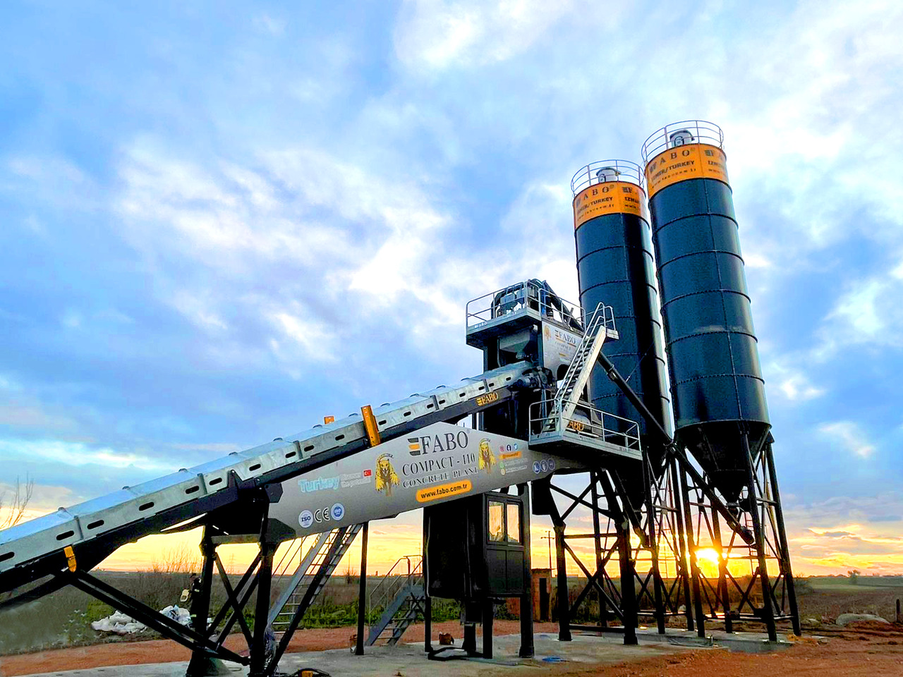 FABO compact concrete plant - آلة الخرسانة: صورة 3 FABO compact concrete plant - آلة الخرسانة: صورة 3