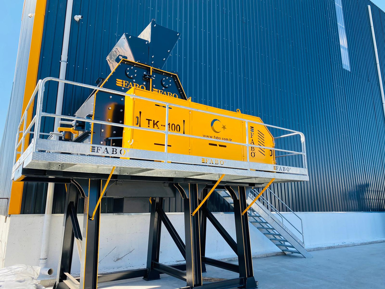 FABO impact crusher - كسارة التصادمية: صورة 1 FABO impact crusher - كسارة التصادمية: صورة 1