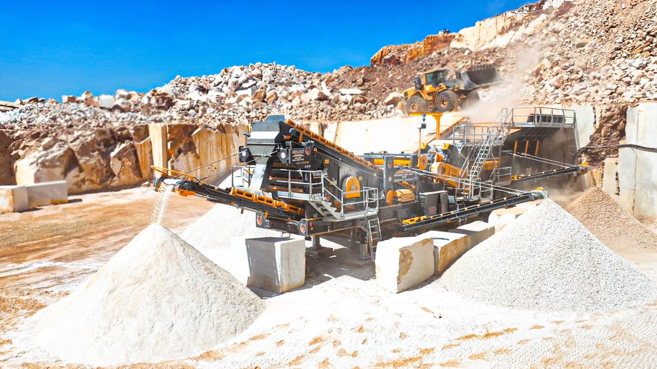 FABO mobile impact crusher - كسارة التصادمية: صورة 4 FABO mobile impact crusher - كسارة التصادمية: صورة 4