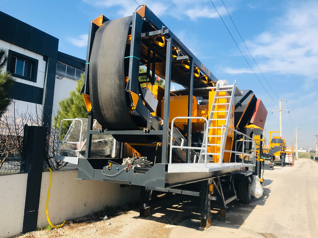 FABO mobile jaw crusher - كسارة فكية: صورة 3 FABO mobile jaw crusher - كسارة فكية: صورة 3