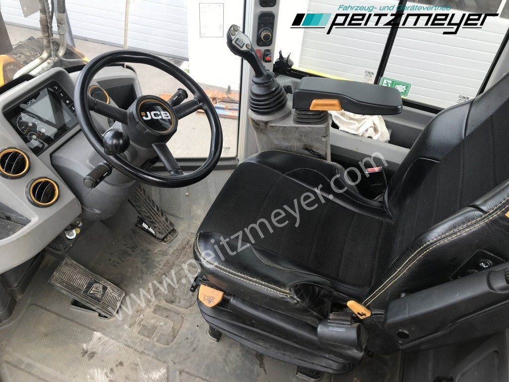اللودر بعجل JCB RADLADER 435 S: صورة 9