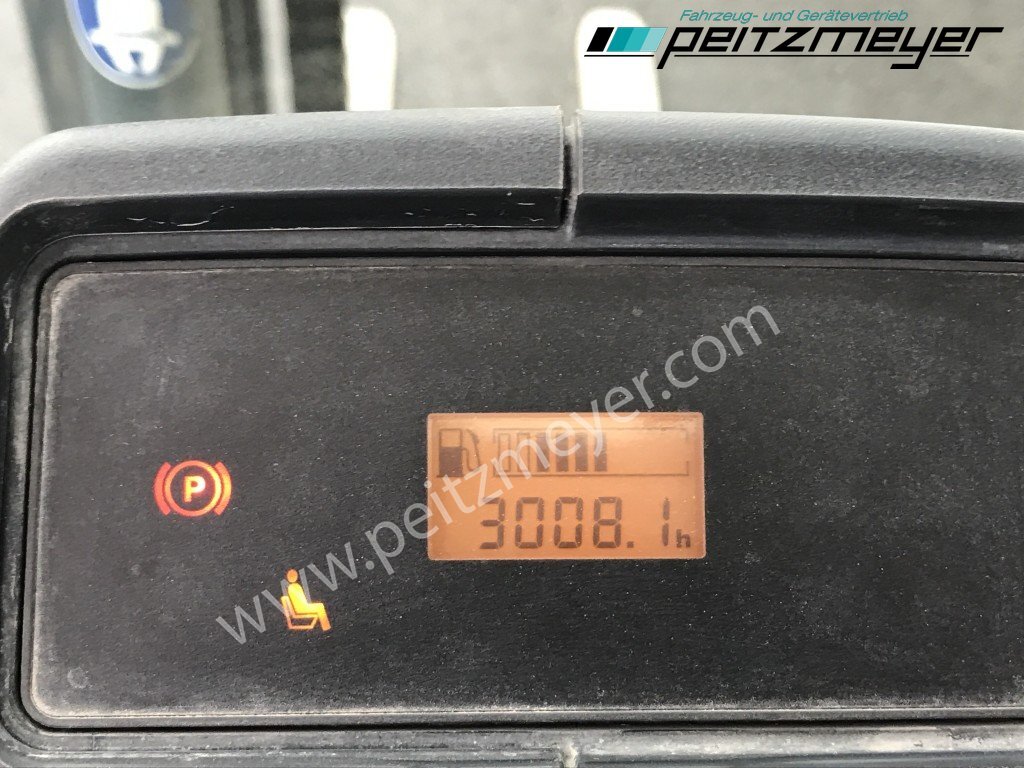 رافعة شوكية ديزل JUNGHEINRICH Gabelstapler DFG 425: صورة 9