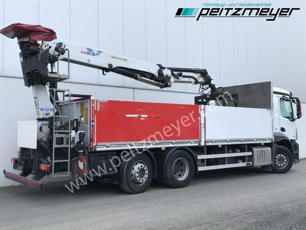 MERCEDES-BENZ Antos 2536 LL Pritsche HMF 2110-L5 5 fach Ausschub mit Steinzange - شاحنات مسطحة, شاحنة كرين: صورة 3 MERCEDES-BENZ Antos 2536 LL Pritsche HMF 2110-L5 5 fach Ausschub mit Steinzange - شاحنات مسطحة, شاحنة كرين: صورة 3