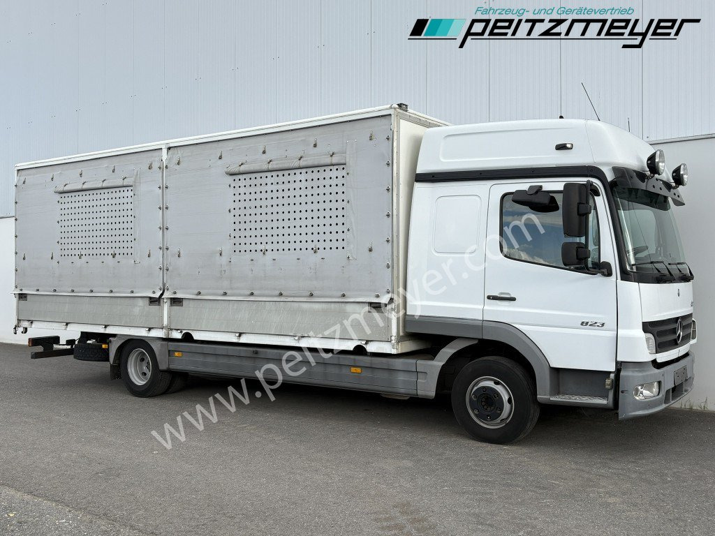 MERCEDES-BENZ Atego 823 L Geflügelpritsche L - Fahrerhaus, Klima, 2 x AHK - شاحنة صندوقية: صورة 4 MERCEDES-BENZ Atego 823 L Geflügelpritsche L - Fahrerhaus, Klima, 2 x AHK - شاحنة صندوقية: صورة 4