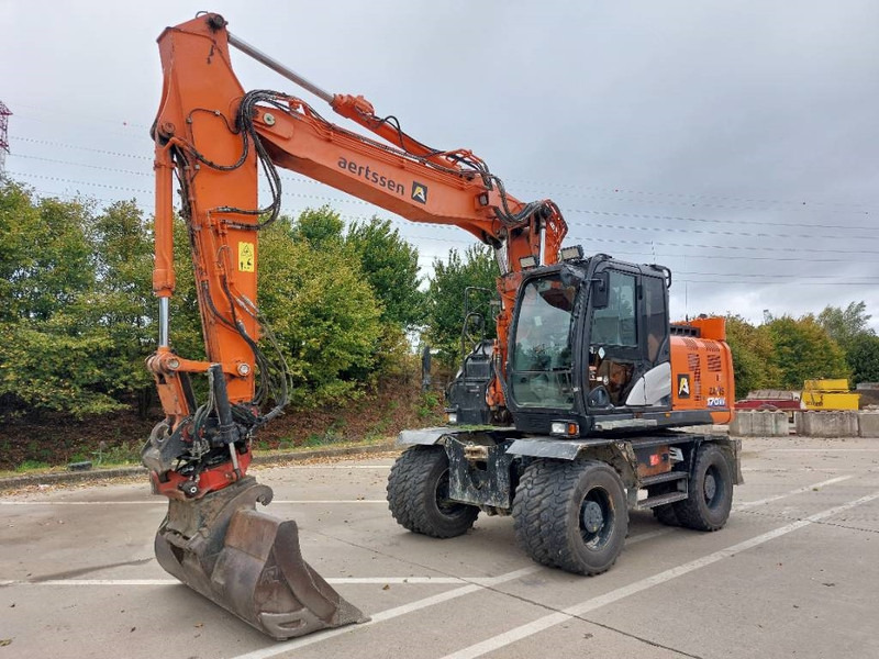 Hitachi ZX170W-6 (+ Rototilt R5) - حفار ذو عجلات: صورة 2 Hitachi ZX170W-6 (+ Rototilt R5) - حفار ذو عجلات: صورة 2