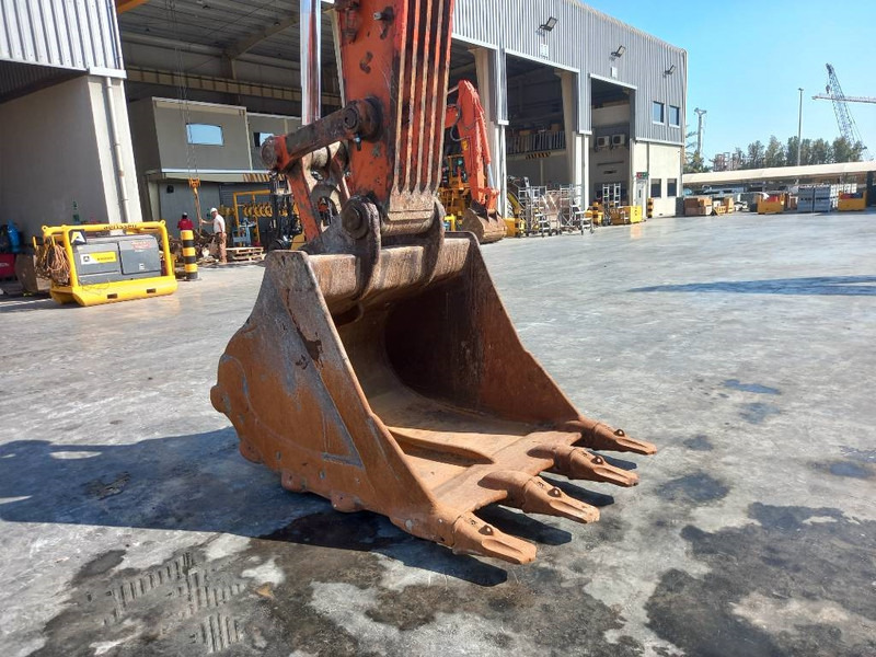 Hitachi ZX470-5G (Abu Dhabi) - حفار زاحف: صورة 5 Hitachi ZX470-5G (Abu Dhabi) - حفار زاحف: صورة 5