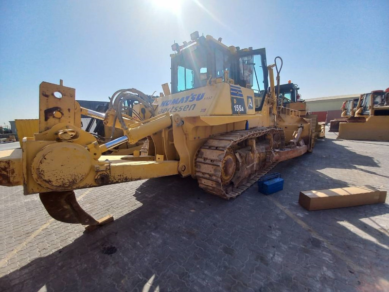 Komatsu D155A-6R (4 Pcs available in Abu Dhabi) - بلدوزر: صورة 4 Komatsu D155A-6R (4 Pcs available in Abu Dhabi) - بلدوزر: صورة 4