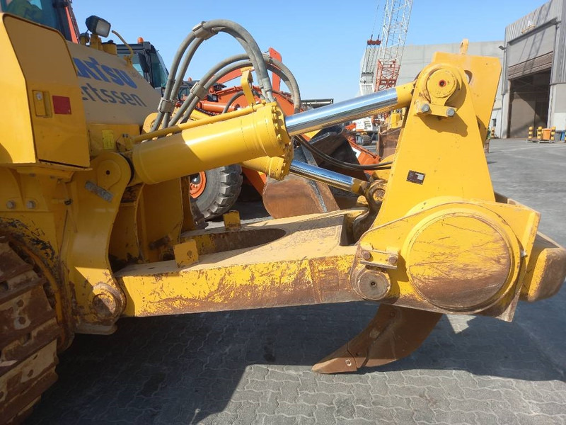 Komatsu D155A-6R (4 Pcs available in Abu Dhabi) - بلدوزر: صورة 5 Komatsu D155A-6R (4 Pcs available in Abu Dhabi) - بلدوزر: صورة 5