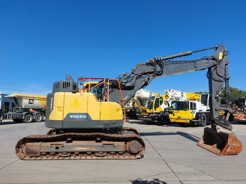 Volvo ECR 235 EL - حفار زاحف: صورة 4 Volvo ECR 235 EL - حفار زاحف: صورة 4