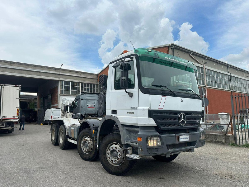 Mercedes-Benz Actros 41.50 - شاحنة بهيكل معدني للمقصورة: صورة 2 Mercedes-Benz Actros 41.50 - شاحنة بهيكل معدني للمقصورة: صورة 2
