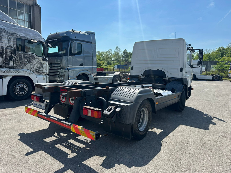 Mercedes-Benz Atego 13.23 - شاحنة بهيكل معدني للمقصورة: صورة 4 Mercedes-Benz Atego 13.23 - شاحنة بهيكل معدني للمقصورة: صورة 4