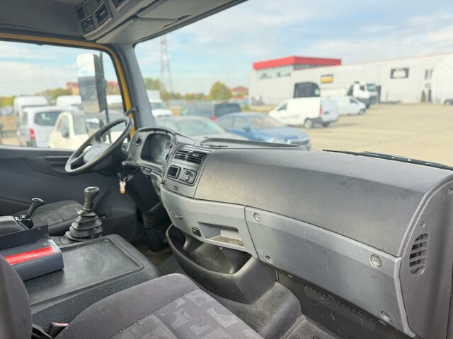 MERCEDES-BENZ Atego 1022 L Pritsche / Klima / Tachograph... - شاحنة سحب: صورة 4 MERCEDES-BENZ Atego 1022 L Pritsche / Klima / Tachograph... - شاحنة سحب: صورة 4