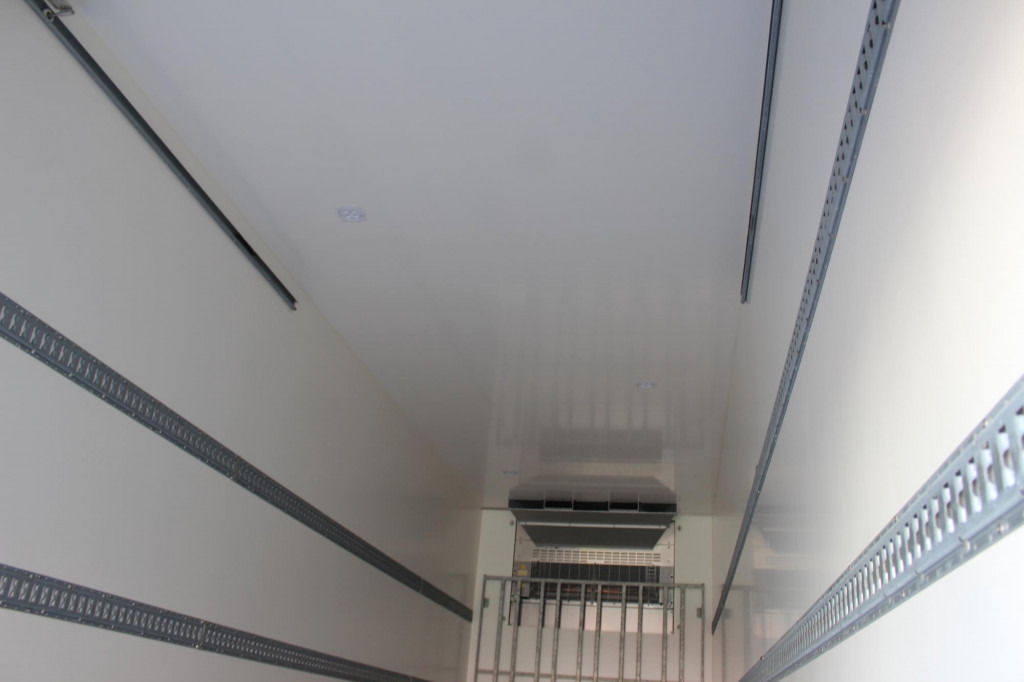 Chereau 1-Achs City Trailer CV 1550 Strom Neuwertig - نصف مقطورة للتبريد: صورة 2 Chereau 1-Achs City Trailer CV 1550 Strom Neuwertig - نصف مقطورة للتبريد: صورة 2
