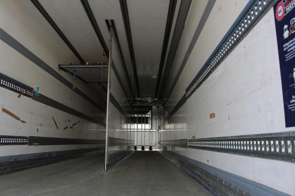 Chereau CV1950Mt.City Bi-Temp LBW Lenkachse Rolltor TOP - نصف مقطورة للتبريد: صورة 3 Chereau CV1950Mt.City Bi-Temp LBW Lenkachse Rolltor TOP - نصف مقطورة للتبريد: صورة 3