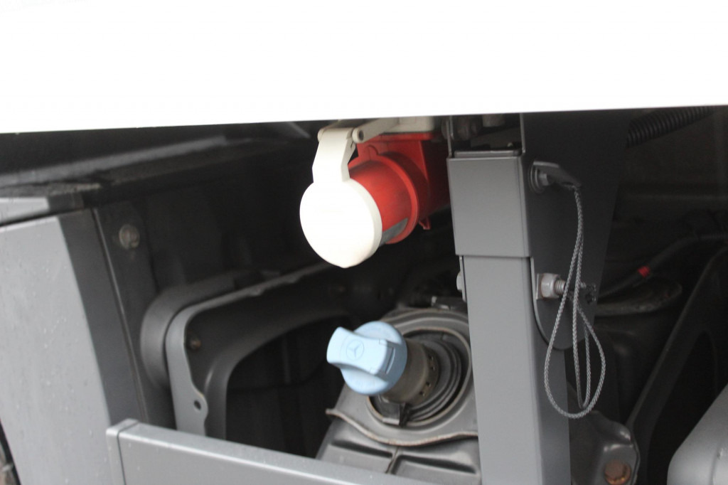 Mercedes-Benz Actros 1830 E6 TK T-1200R Multi Bi-Temp LBW AHK - شاحنة ذات مبرد: صورة 5 Mercedes-Benz Actros 1830 E6 TK T-1200R Multi Bi-Temp LBW AHK - شاحنة ذات مبرد: صورة 5