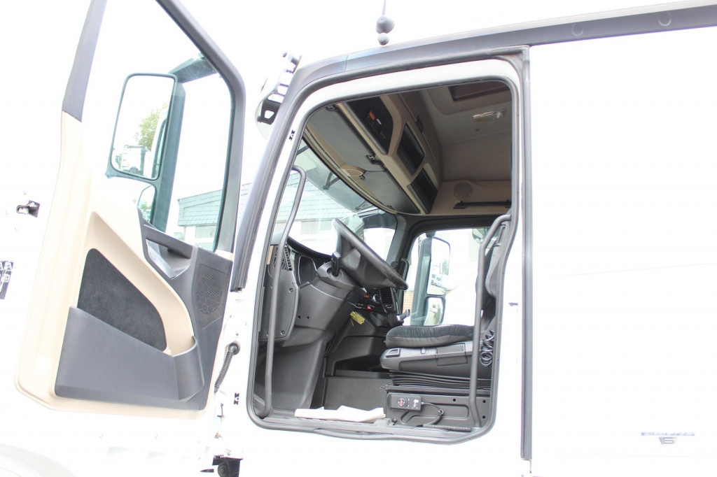 Mercedes-Benz Actros 1843 E6   ACC   LDW   Vollspoiler - رأس تريلا: صورة 2 Mercedes-Benz Actros 1843 E6   ACC   LDW   Vollspoiler - رأس تريلا: صورة 2