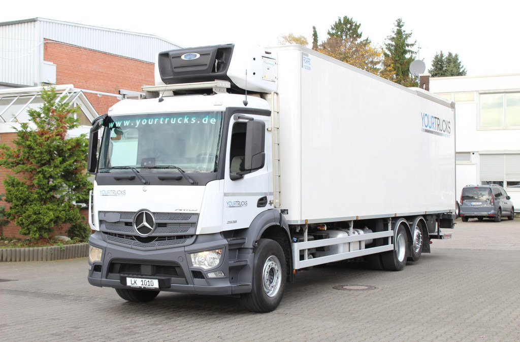 Mercedes-Benz Antos 2536 E6 CS 1250Mt Tri-temp LBW TW ATP - شاحنة ذات مبرد: صورة 1 Mercedes-Benz Antos 2536 E6 CS 1250Mt Tri-temp LBW TW ATP - شاحنة ذات مبرد: صورة 1