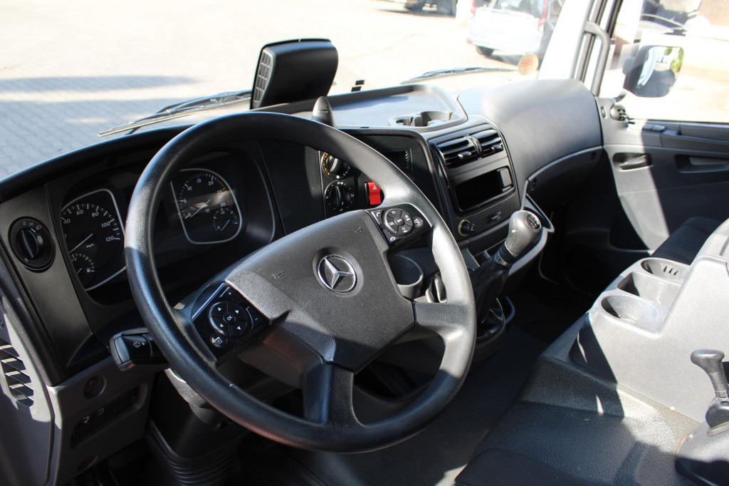 شاحنة بصندوق مغلق Mercedes-Benz Atego 818 E6 Koffer 6m Klima LDW Schalter LBW: صورة 7 شاحنة بصندوق مغلق Mercedes-Benz Atego 818 E6 Koffer 6m Klima LDW Schalter LBW: صورة 7