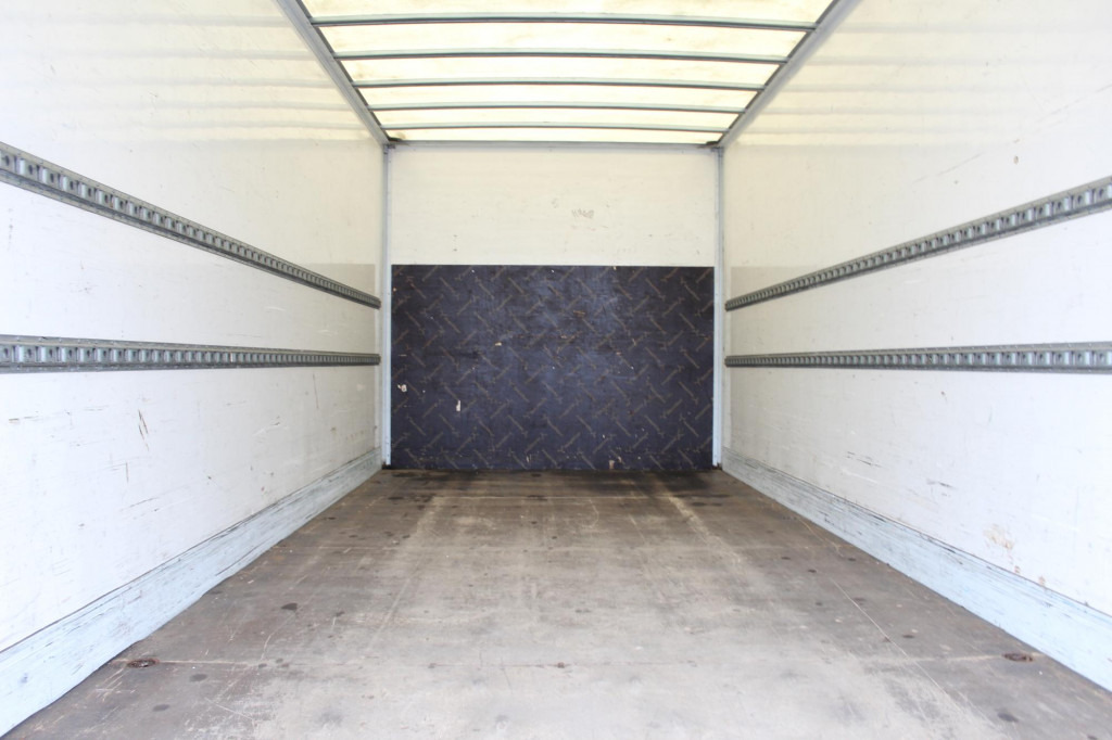 Mercedes-Benz Atego 818 Koffer Klima LDW Schalter LBW - شاحنة توصيل مغلقة: صورة 2 Mercedes-Benz Atego 818 Koffer Klima LDW Schalter LBW - شاحنة توصيل مغلقة: صورة 2