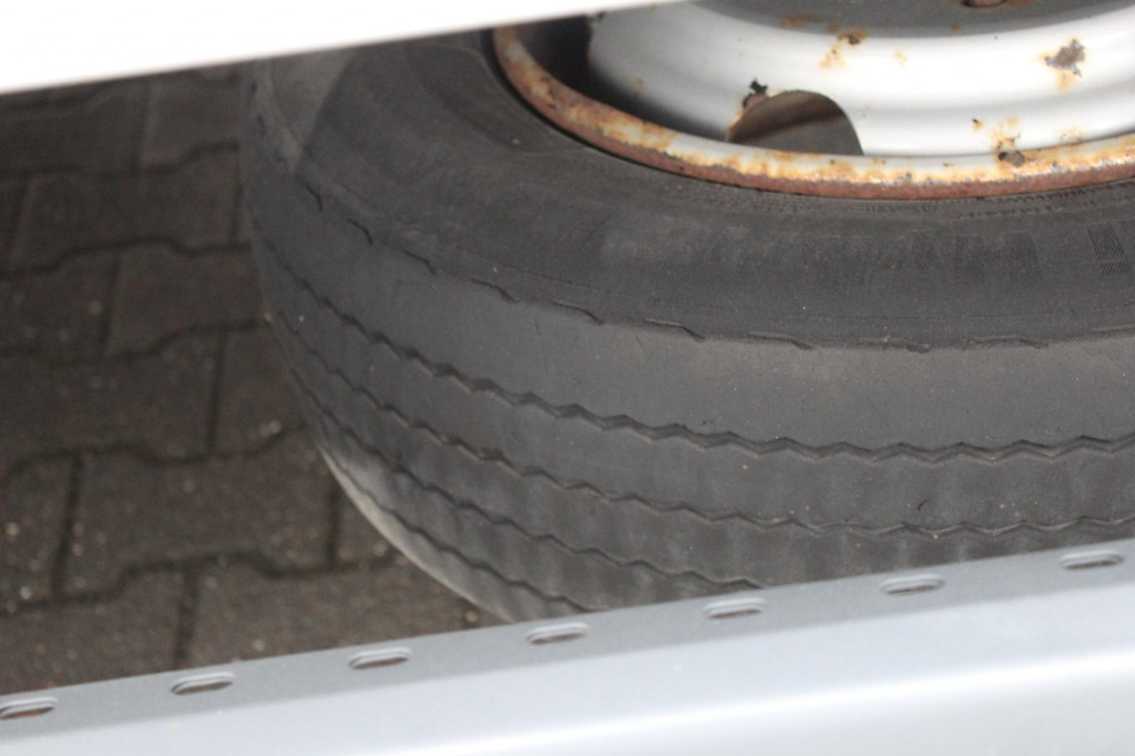 Mercedes-Benz Atego 818 Koffer Klima LDW Schalter LBW - شاحنة توصيل مغلقة: صورة 5 Mercedes-Benz Atego 818 Koffer Klima LDW Schalter LBW - شاحنة توصيل مغلقة: صورة 5