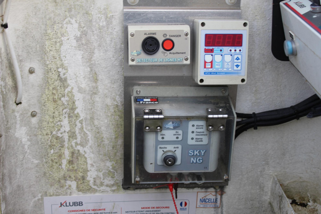 Renault Master Bühne KLUBB 11m 2 Personen Korb 200kg - منصة محمولة مثبتة على الشاحنة: صورة 2 Renault Master Bühne KLUBB 11m 2 Personen Korb 200kg - منصة محمولة مثبتة على الشاحنة: صورة 2