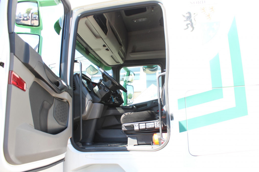 Scania R 450 Retarder LDW Standklima Navi 2 Tanks - مقطورة السحب: صورة 5 Scania R 450 Retarder LDW Standklima Navi 2 Tanks - مقطورة السحب: صورة 5
