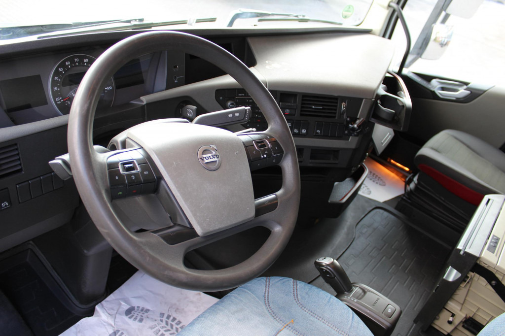 Volvo FH 500 E6 Globe I-Shift I-Park Cool Kühlbox - رأس تريلا: صورة 4 Volvo FH 500 E6 Globe I-Shift I-Park Cool Kühlbox - رأس تريلا: صورة 4