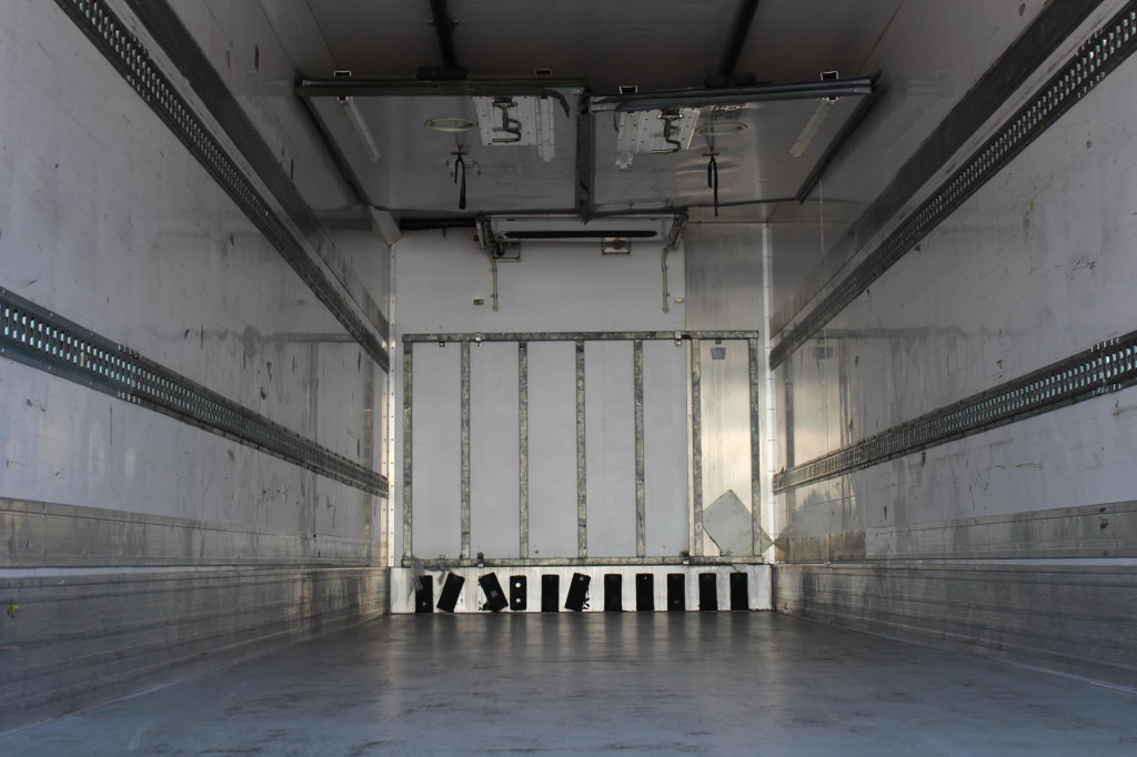 Volvo FM 420 E6 TK T-1200 Spect. Bi-Temp. Strom LBW TW - شاحنة ذات مبرد: صورة 4 Volvo FM 420 E6 TK T-1200 Spect. Bi-Temp. Strom LBW TW - شاحنة ذات مبرد: صورة 4