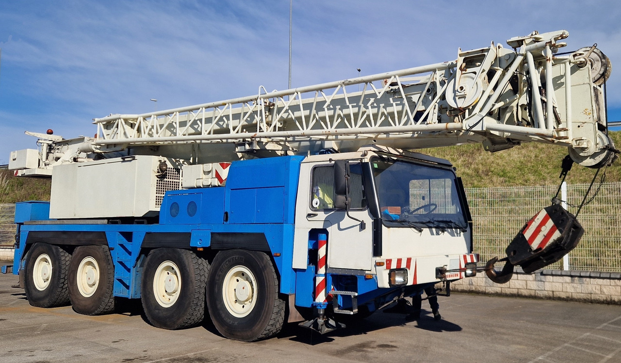 LIEBHERR LTM 1070/1 - موبايل كرين: صورة 1 LIEBHERR LTM 1070/1 - موبايل كرين: صورة 1