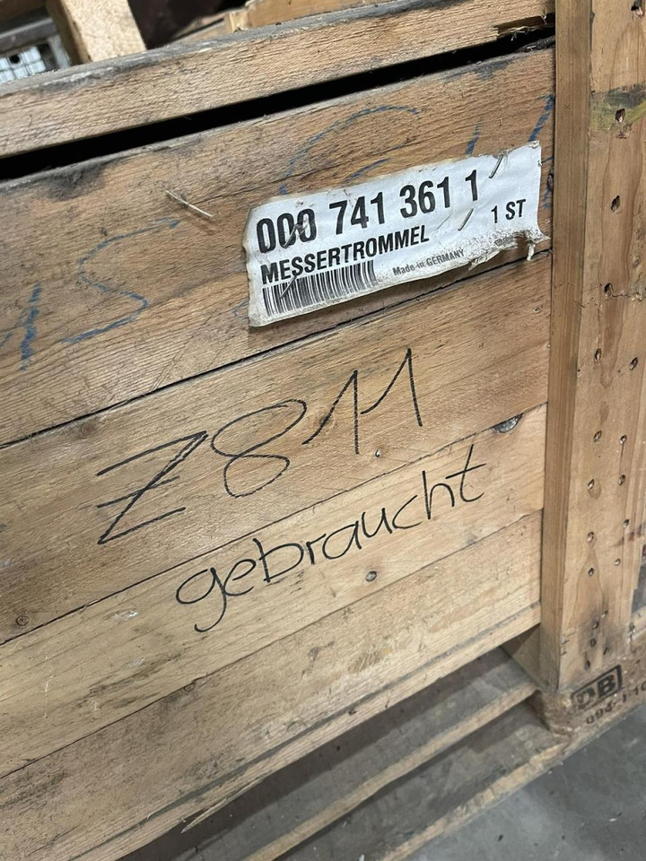 CLAAS Häckslerwelle 00 0741 361 1 gebraucht - قطع الغيار - حصادة: صورة 5 CLAAS Häckslerwelle 00 0741 361 1 gebraucht - قطع الغيار - حصادة: صورة 5