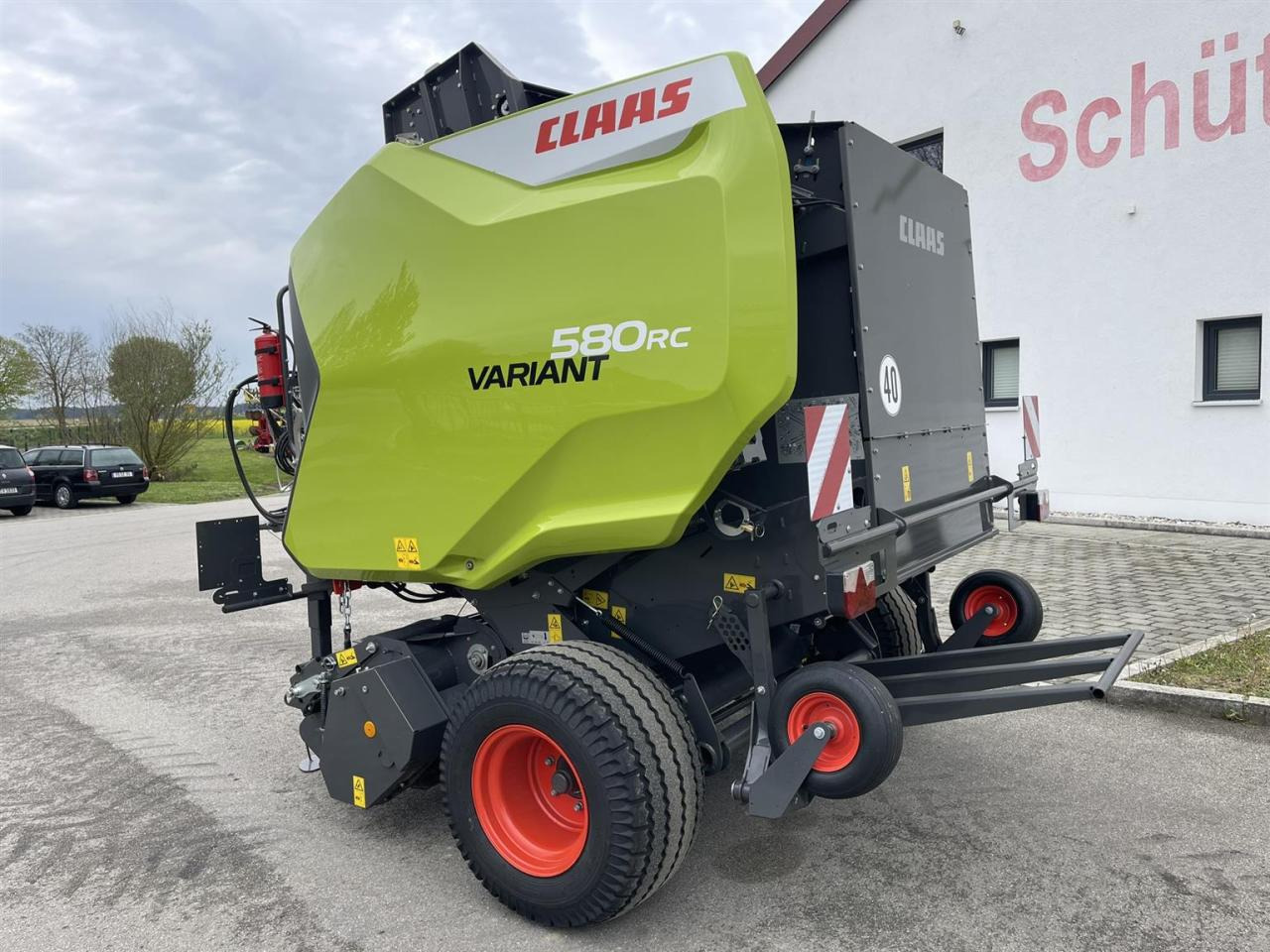 CLAAS Variant 580 RC PRO, neuwertige Rundballenpresse, Baujahr 2023 - آلة بالات دائرية: صورة 3 CLAAS Variant 580 RC PRO, neuwertige Rundballenpresse, Baujahr 2023 - آلة بالات دائرية: صورة 3