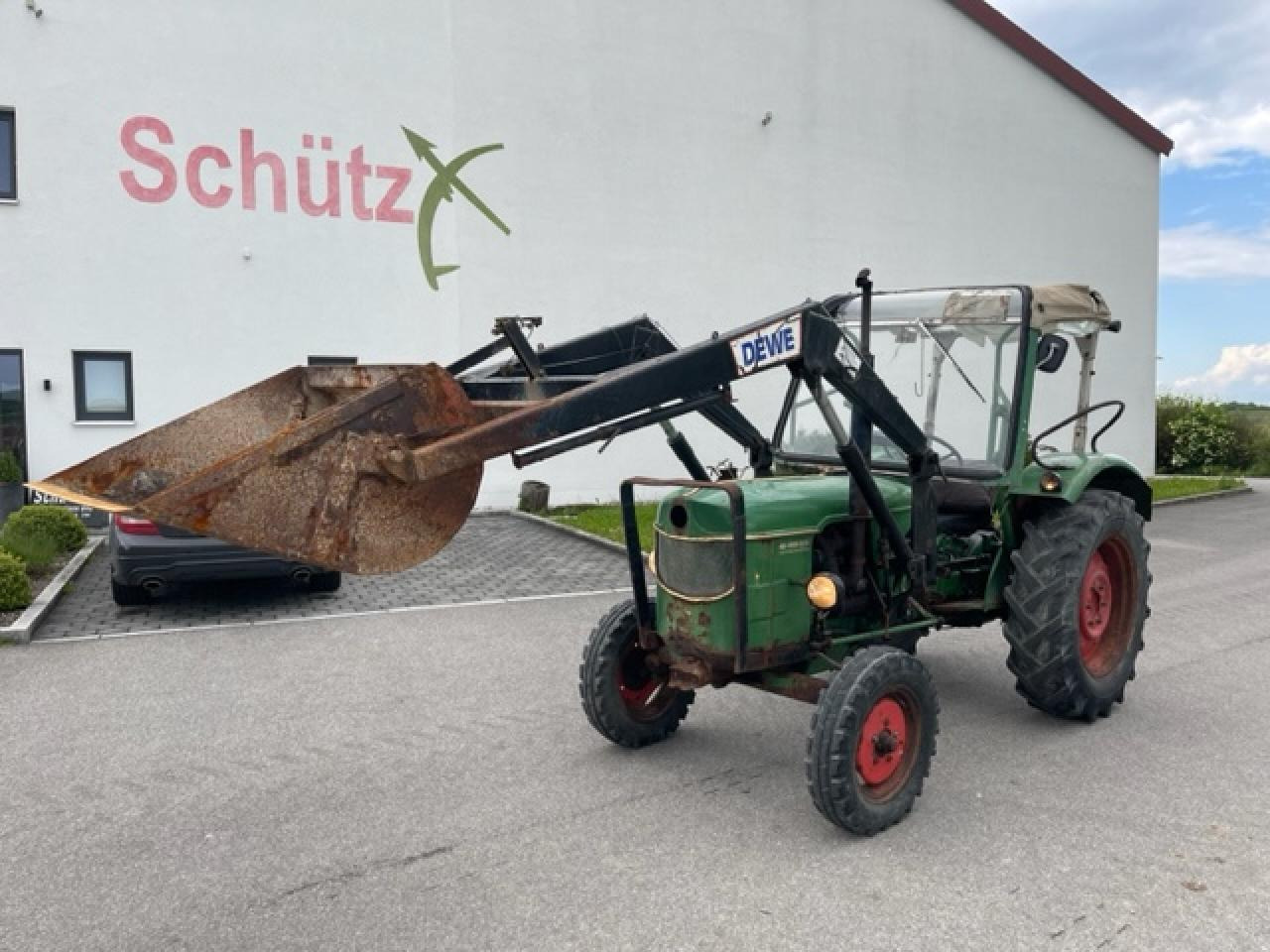 Deutz-Fahr D 4005 mit Frontlader - جرار: صورة 2 Deutz-Fahr D 4005 mit Frontlader - جرار: صورة 2