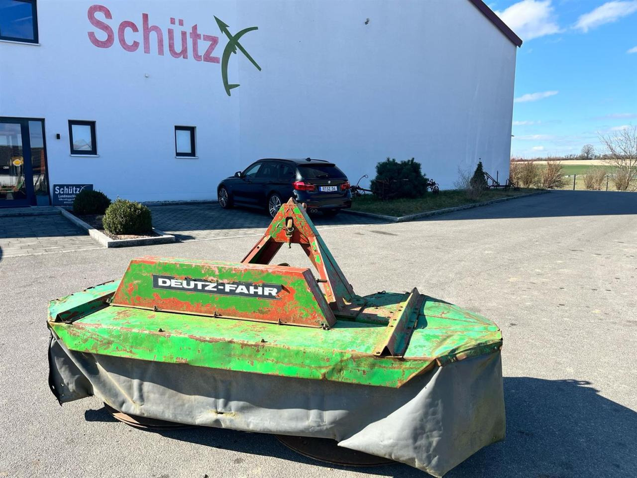 Deutz-Fahr Mähwerk mit 2 m Arbeitsbreite - جزازة العشب: صورة 1 Deutz-Fahr Mähwerk mit 2 m Arbeitsbreite - جزازة العشب: صورة 1