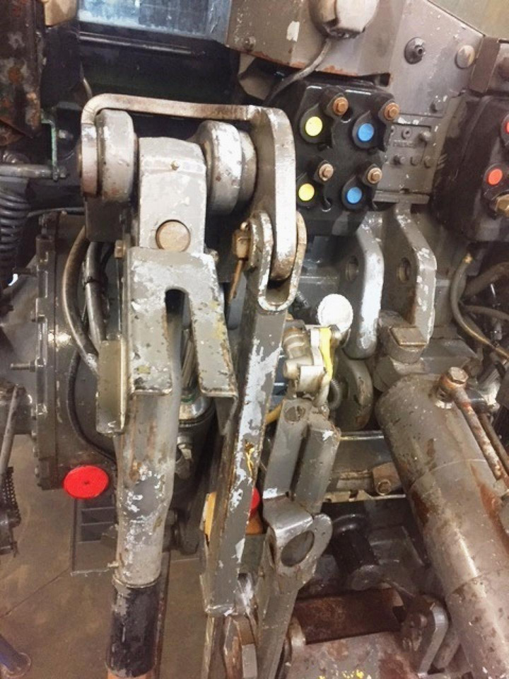 Fendt gebrauchter Hitch für Fendt 930, 926, 924 - ملحق: صورة 2 Fendt gebrauchter Hitch für Fendt 930, 926, 924 - ملحق: صورة 2