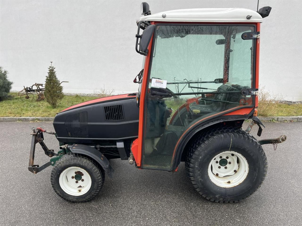 Goldoni IDEA 30HST Goldoni, Rasenmäher und Mulcher, Kabine, Frontkraftheber, Heckhubwerkanhängung - جرار: صورة 2 Goldoni IDEA 30HST Goldoni, Rasenmäher und Mulcher, Kabine, Frontkraftheber, Heckhubwerkanhängung - جرار: صورة 2