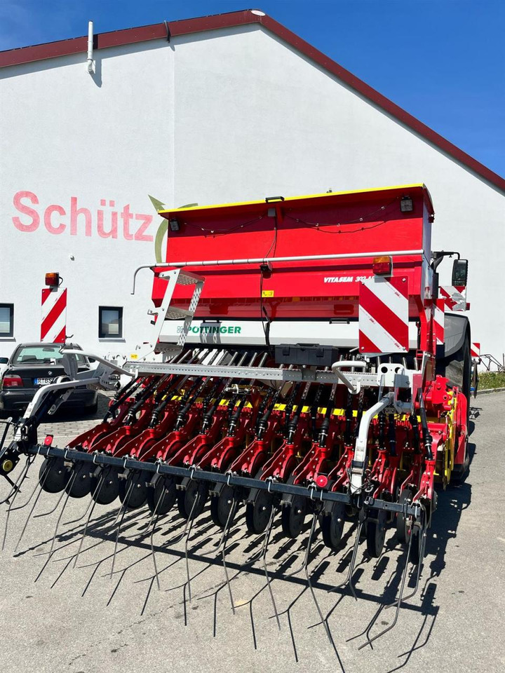 Pöttinger Vitasem 302 ADD + Pöttinger Lion 303.12 WG, Kombi - آلة بذر الحصاد: صورة 2 Pöttinger Vitasem 302 ADD + Pöttinger Lion 303.12 WG, Kombi - آلة بذر الحصاد: صورة 2