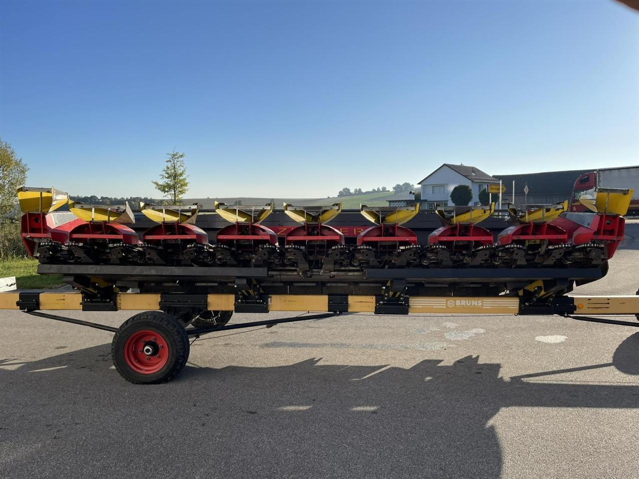 Ziegler Corn Champion 8-75, Ziegler Maispflücker, Baujahr 2014, 8-Reiher - حصادة ذرة: صورة 5 Ziegler Corn Champion 8-75, Ziegler Maispflücker, Baujahr 2014, 8-Reiher - حصادة ذرة: صورة 5