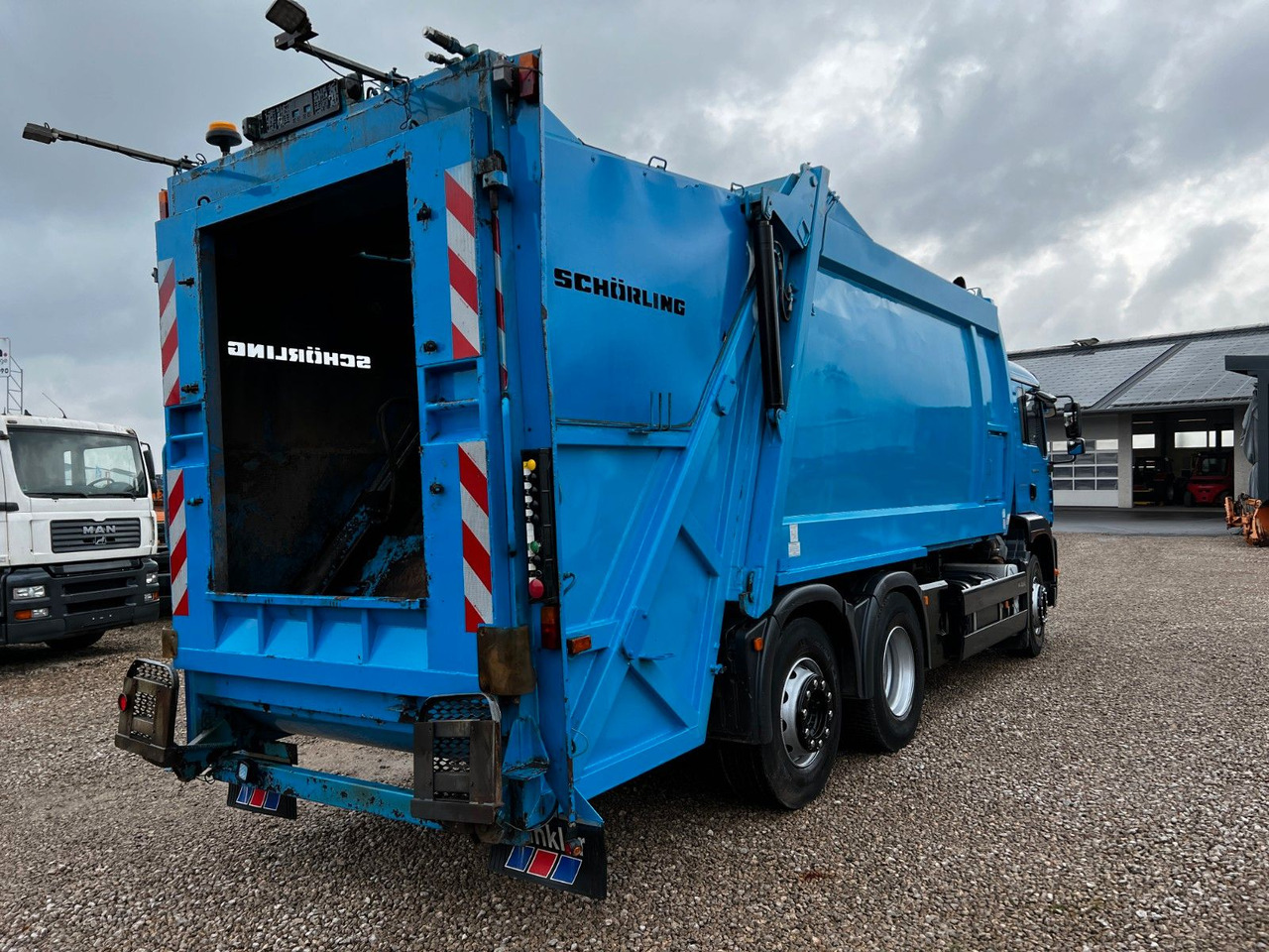 شاحنة قمامة MAN TGA 26.310 Schörling 3RII  6x2 MAN TGA 26.310 Schörling 3RII  6x2: صورة 13