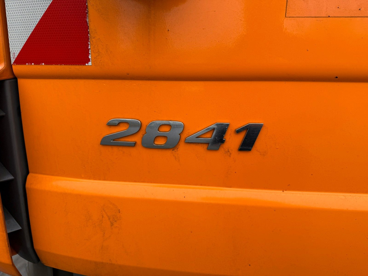 Mercedes-Benz Actros 2841L 6x2 Kranhydraulik Multilift Winterd - شاحنة برافعة خطافية: صورة 5 Mercedes-Benz Actros 2841L 6x2 Kranhydraulik Multilift Winterd - شاحنة برافعة خطافية: صورة 5