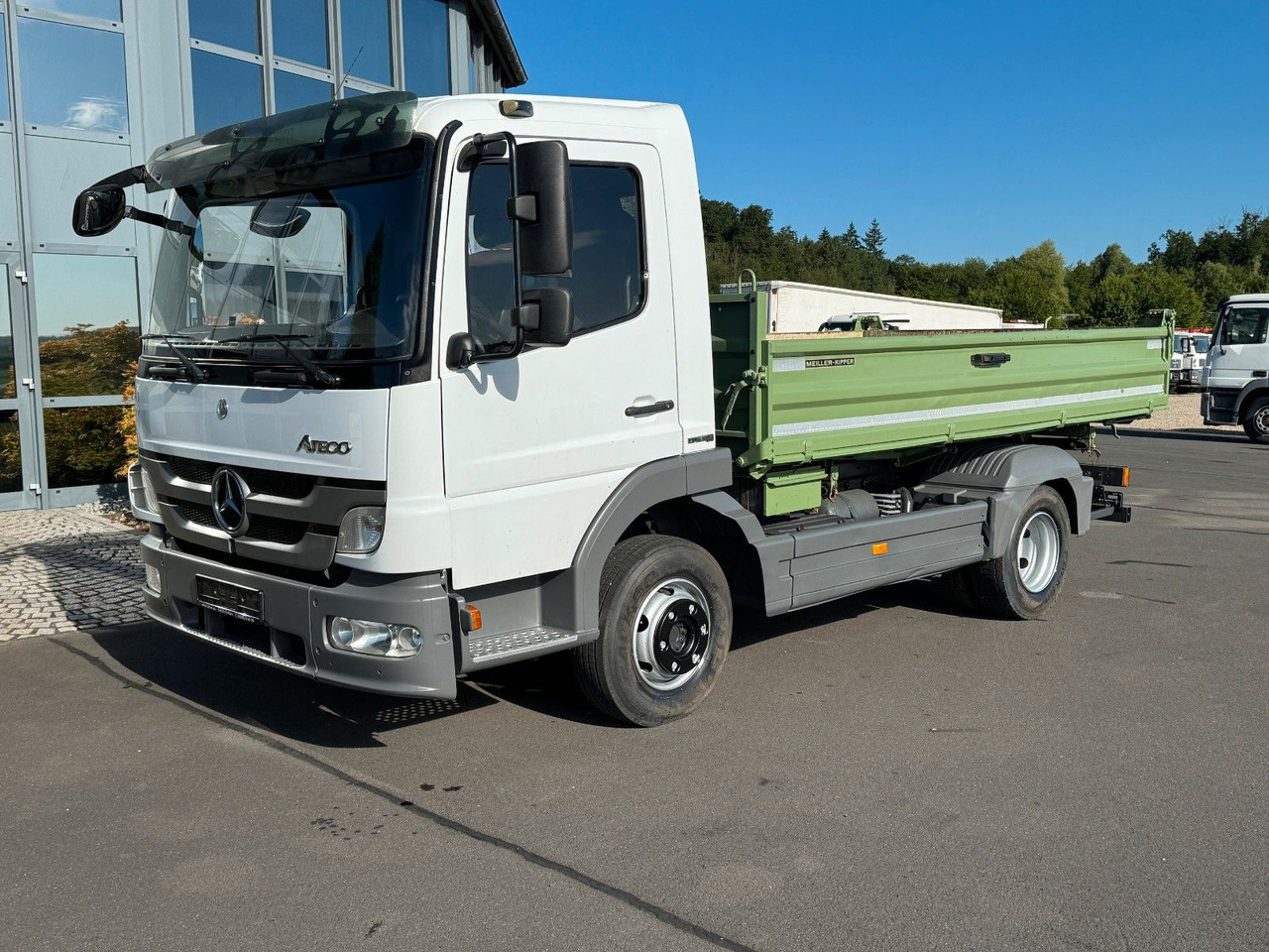 Mercedes-Benz Atego 824K Meiler 3- Seitenkipper + AHK + Hydr. - قلاب صغير: صورة 2 Mercedes-Benz Atego 824K Meiler 3- Seitenkipper + AHK + Hydr. - قلاب صغير: صورة 2