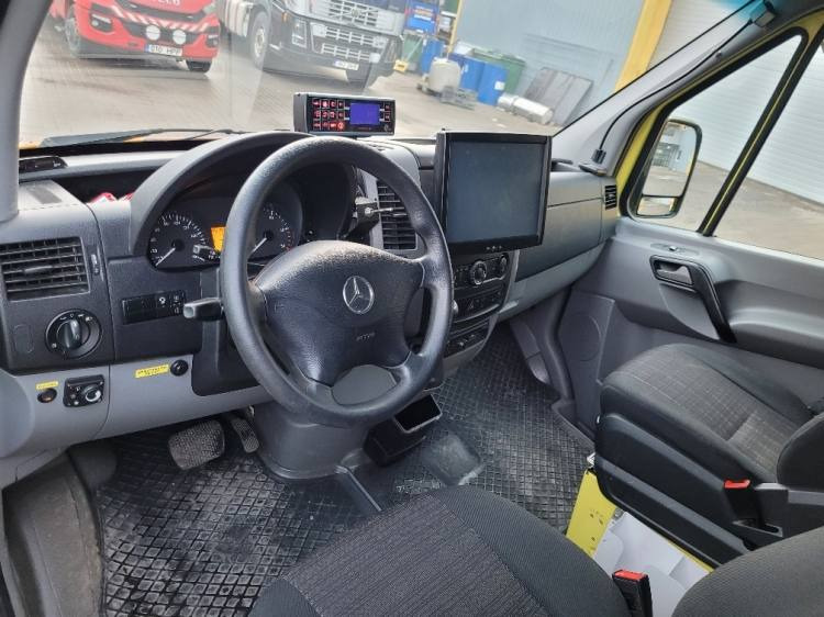 سيارة إسعاف MERCEDES – BENZ SPRINTER 2.2D AMBULANCE (PROFILE) KLIMA 11.2014 EURO 5: صورة 15 سيارة إسعاف MERCEDES – BENZ SPRINTER 2.2D AMBULANCE (PROFILE) KLIMA 11.2014 EURO 5: صورة 15