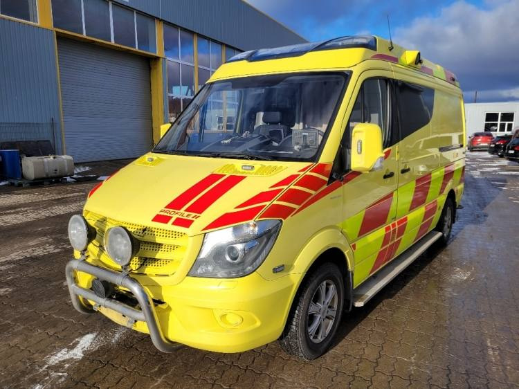 MERCEDES – BENZ SPRINTER 3.0D AMBULANCE (PROFILE) KLIMA 2.2016 EURO 6  - سيارة إسعاف: صورة 2 MERCEDES – BENZ SPRINTER 3.0D AMBULANCE (PROFILE) KLIMA 2.2016 EURO 6  - سيارة إسعاف: صورة 2
