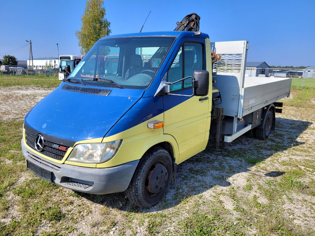 MERCEDES – BENZ SPRINTER 616CDI HIAB 027-2 Crane 10.2004 - شاحنة توصيل مفتوحة: صورة 2 MERCEDES – BENZ SPRINTER 616CDI HIAB 027-2 Crane 10.2004 - شاحنة توصيل مفتوحة: صورة 2