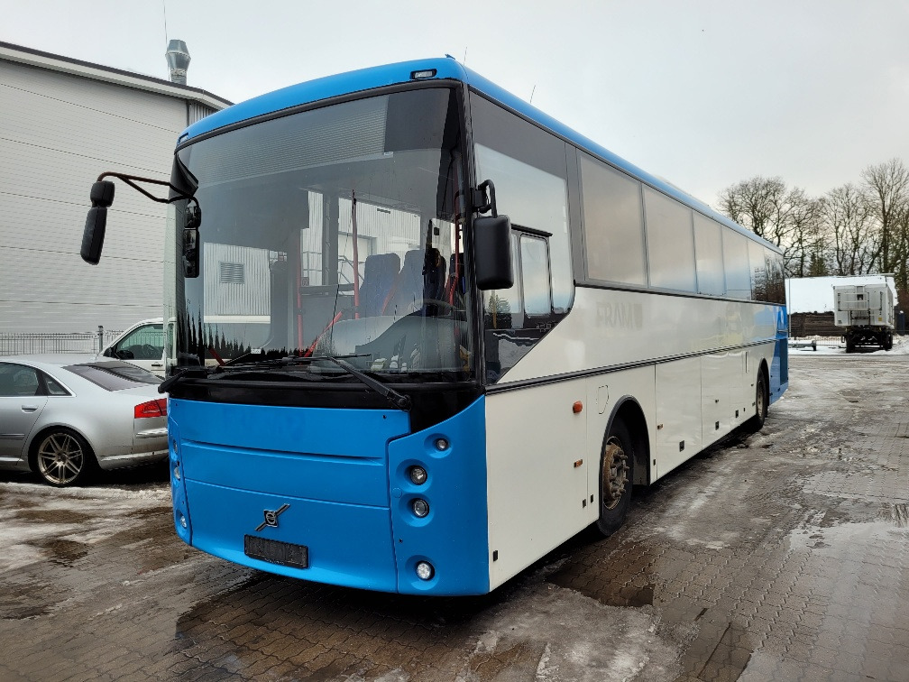 VOLVO B9R VEST HORISONT, KLIIMA, 7.2012, EURO 5, HANDICAP LIFT, 45 seats, 12,7m - حافلة الضواحي: صورة 2 VOLVO B9R VEST HORISONT, KLIIMA, 7.2012, EURO 5, HANDICAP LIFT, 45 seats, 12,7m - حافلة الضواحي: صورة 2
