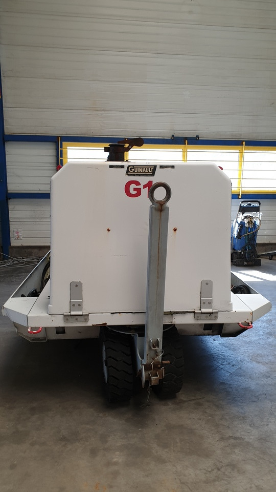 GUINAULT GPU GA120KvA+28DV - وحدة الطاقة الأرضية للطائرات: صورة 2 GUINAULT GPU GA120KvA+28DV - وحدة الطاقة الأرضية للطائرات: صورة 2