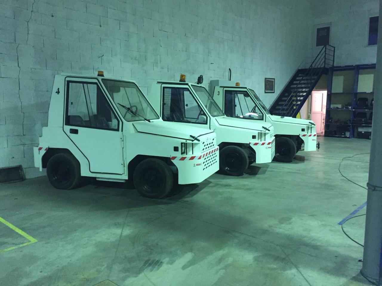 SOVAM TRACTOR/DIESEL K22 - جرارات الأمتعة: صورة 3 SOVAM TRACTOR/DIESEL K22 - جرارات الأمتعة: صورة 3